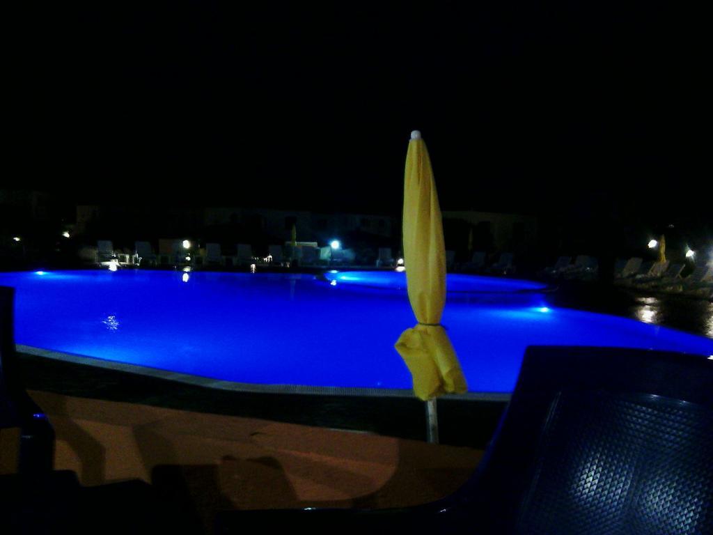 Sardinia Beach Apartments Aglientu Eksteriør bilde