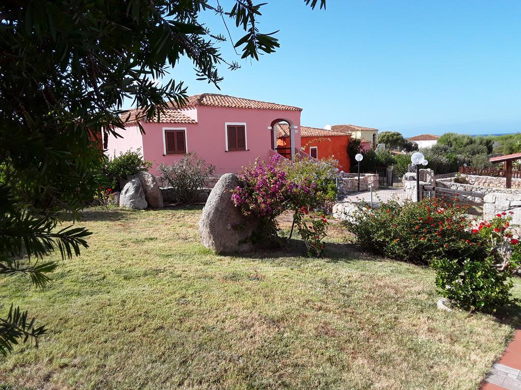 Sardinia Beach Apartments Aglientu Eksteriør bilde